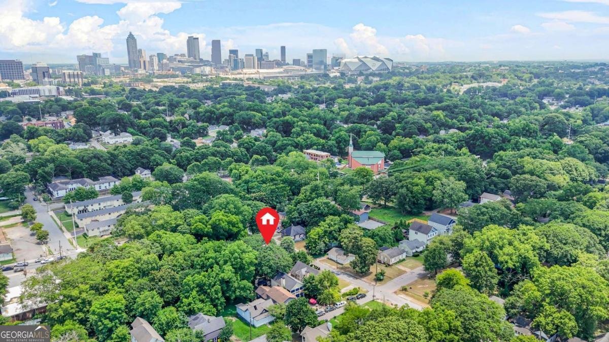 935 PELHAM Street Atlanta - 30