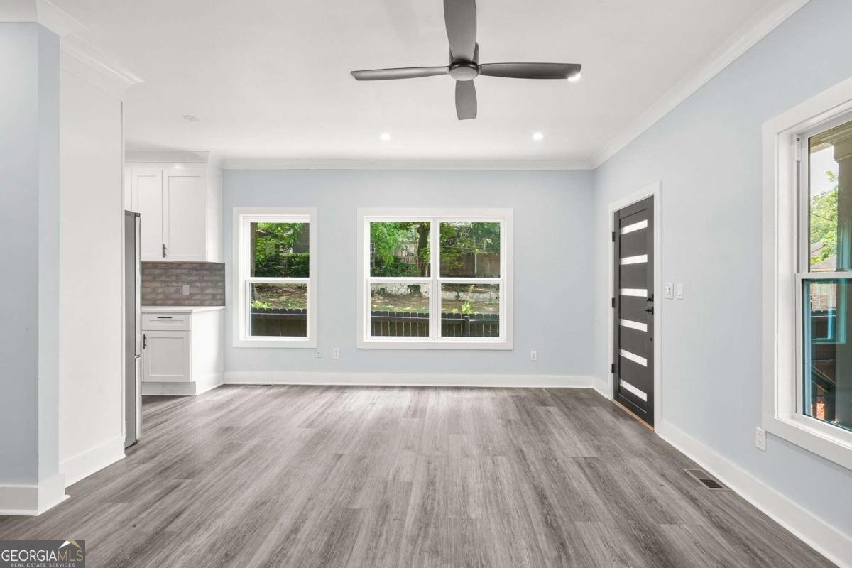 935 PELHAM Street Atlanta - 7