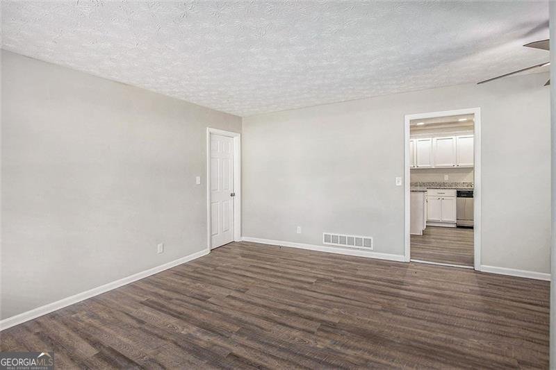 637 CARLOUETTA Mableton - 5