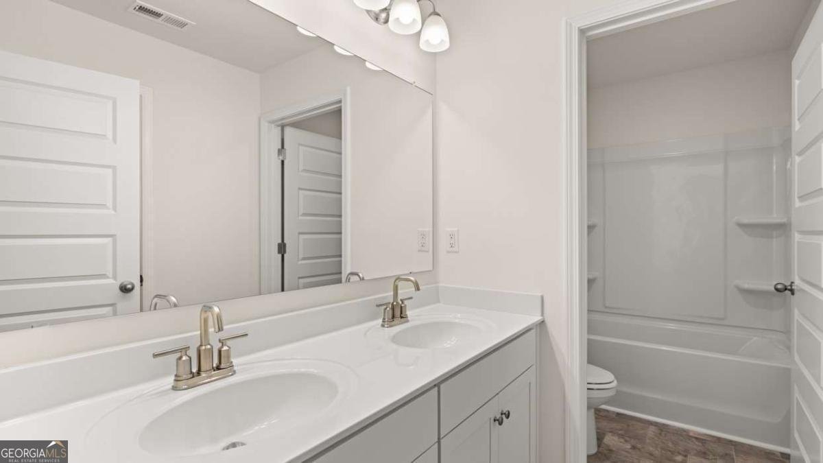 13568 Whitman Lane Covington - 12