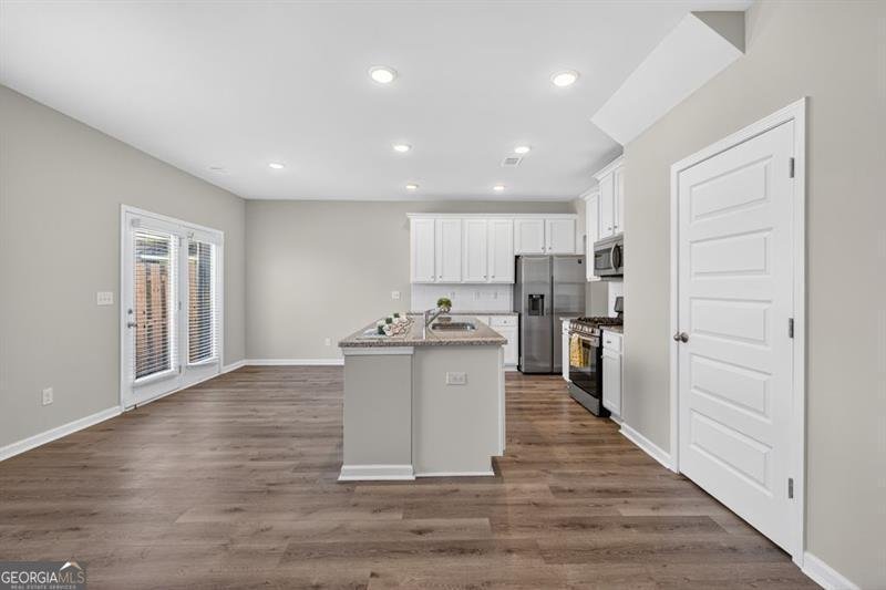3623 CANYON SPRINGS Oakwood - 5