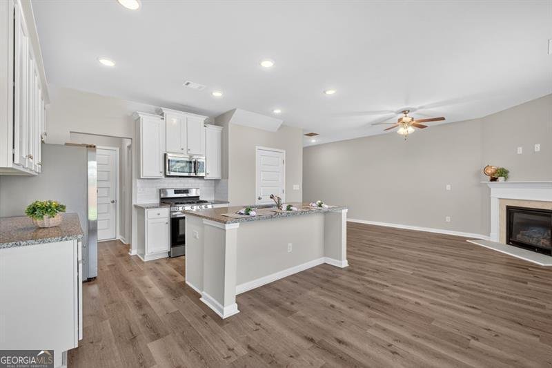 3623 CANYON SPRINGS Oakwood - 8