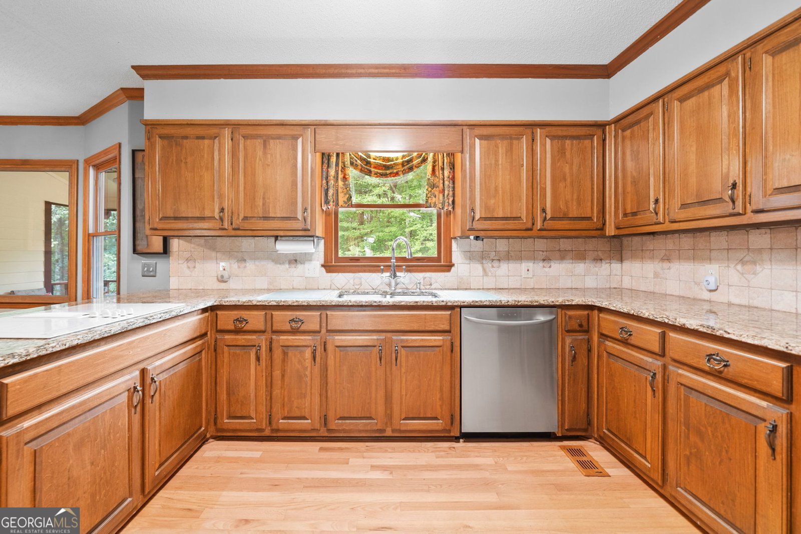 3436 Laurelwood Court ROSWELL - 22