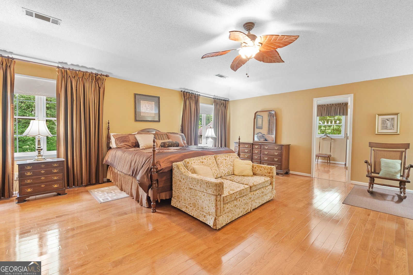 3436 Laurelwood Court ROSWELL - 40