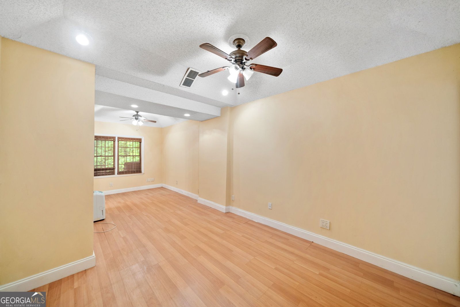 3436 Laurelwood Court ROSWELL - 64