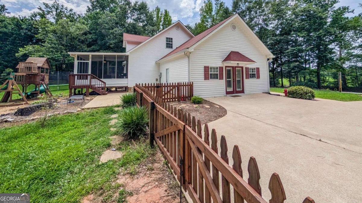 1334 Jim Starr Road Newnan - 6