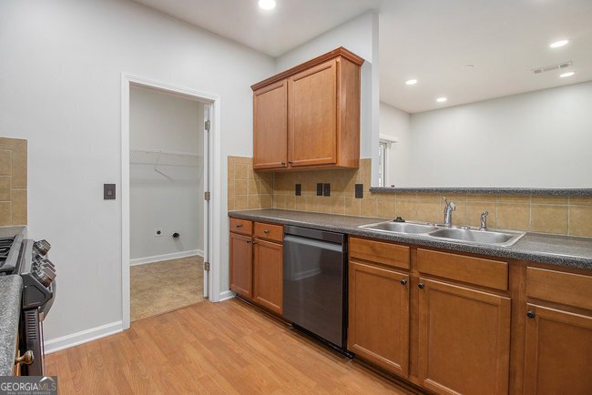 4305 Comfort Trail Union City - 10
