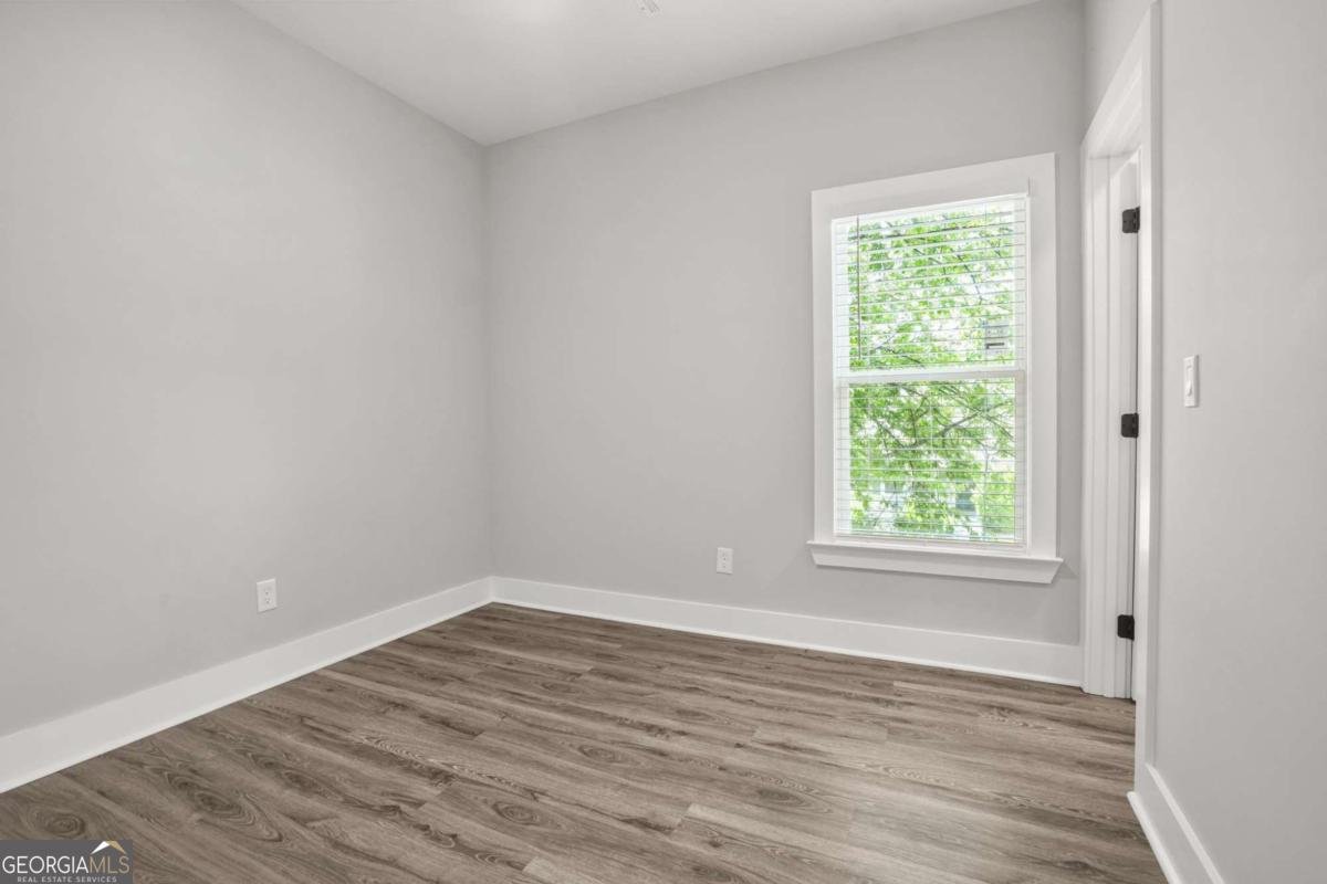 556 PAINES Avenue Atlanta - 14
