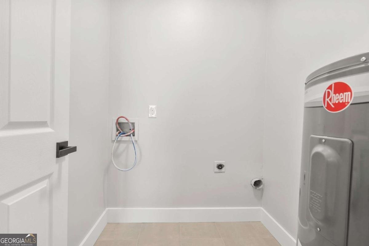 556 PAINES Avenue Atlanta - 19