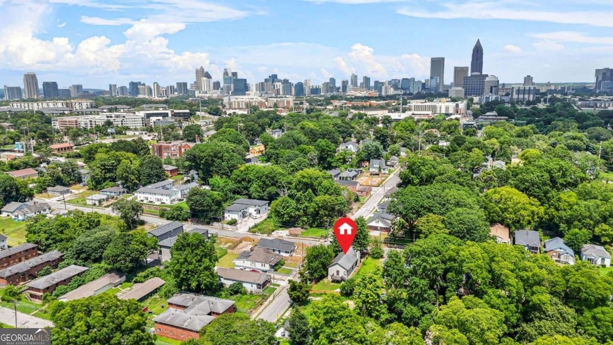556 PAINES Avenue Atlanta - 24