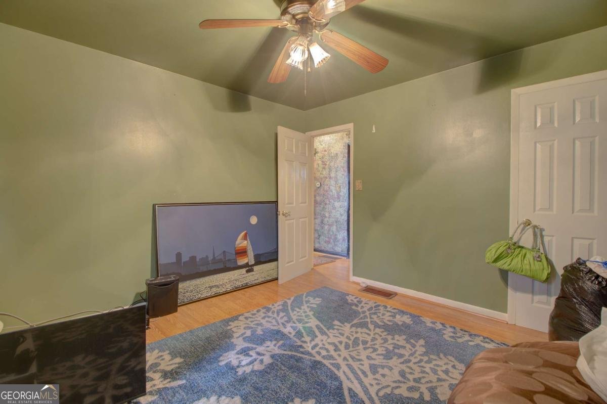 281 springdale drive Winder - 14