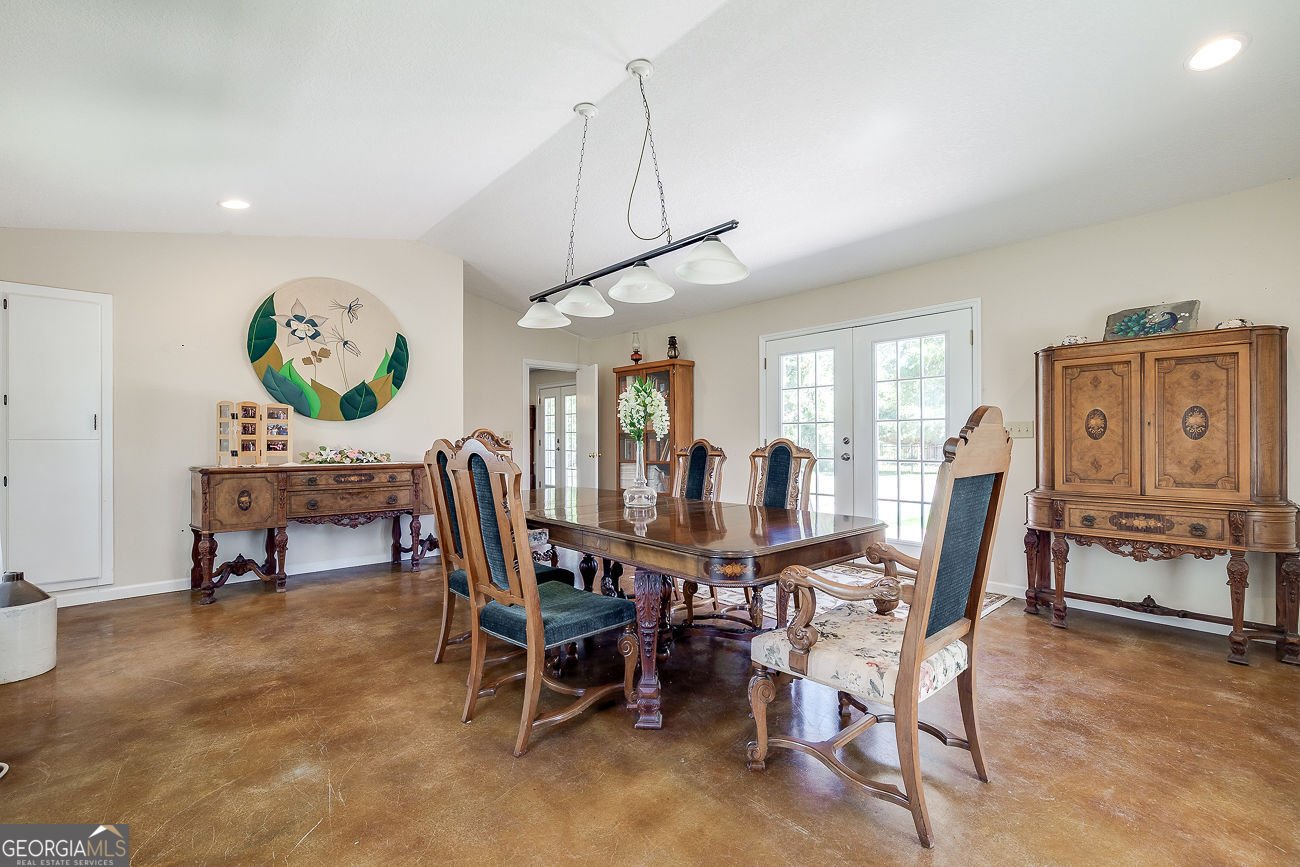 388 Whitehill Road Sylvania - 10