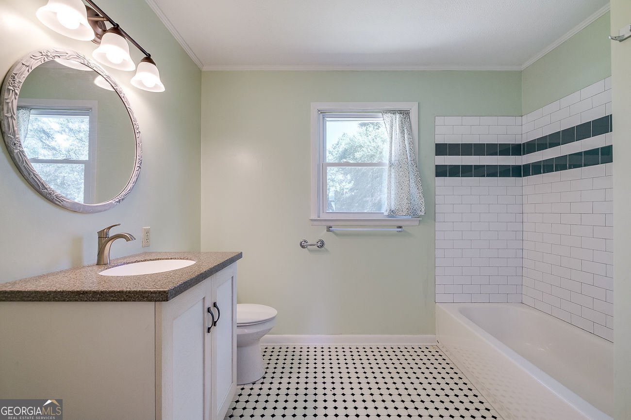 388 Whitehill Road Sylvania - 18