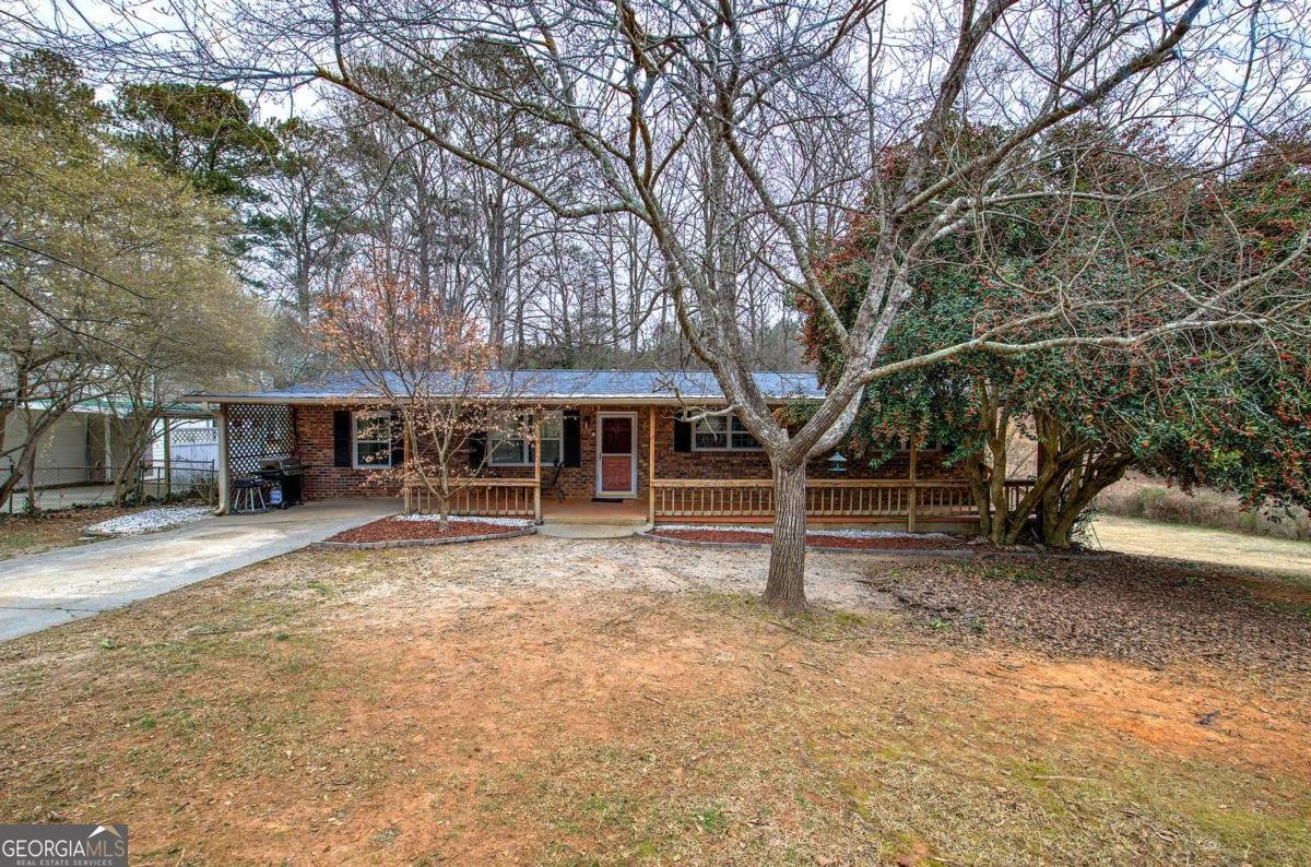 4225 Parkridge Drive Powder Springs - 1