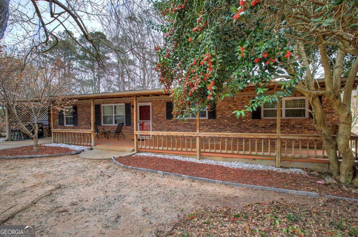 4225 Parkridge Drive Powder Springs - 4