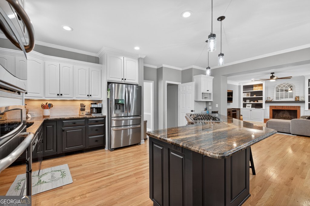 2559 Dunhaven Glen Snellville - 24