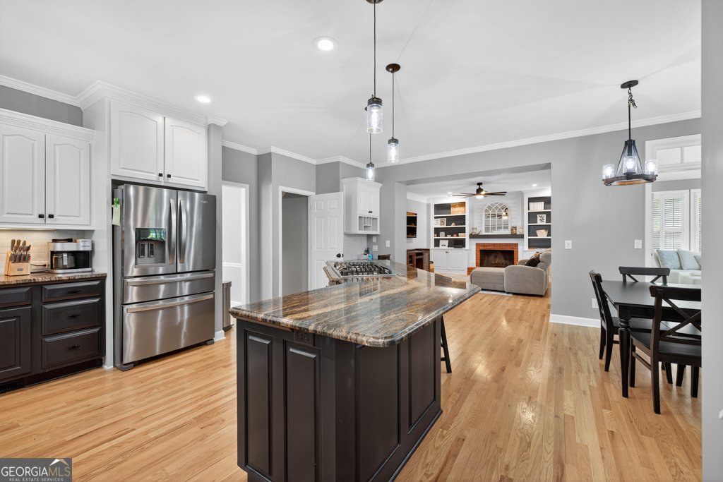 2559 Dunhaven Glen Snellville - 28