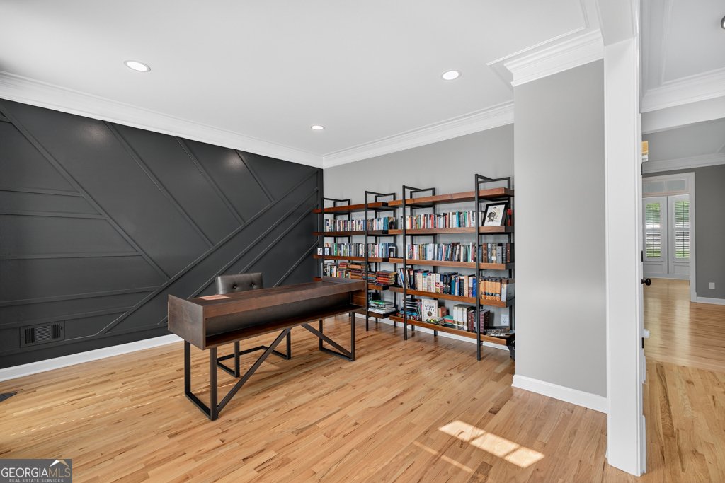 2559 Dunhaven Glen Snellville - 9
