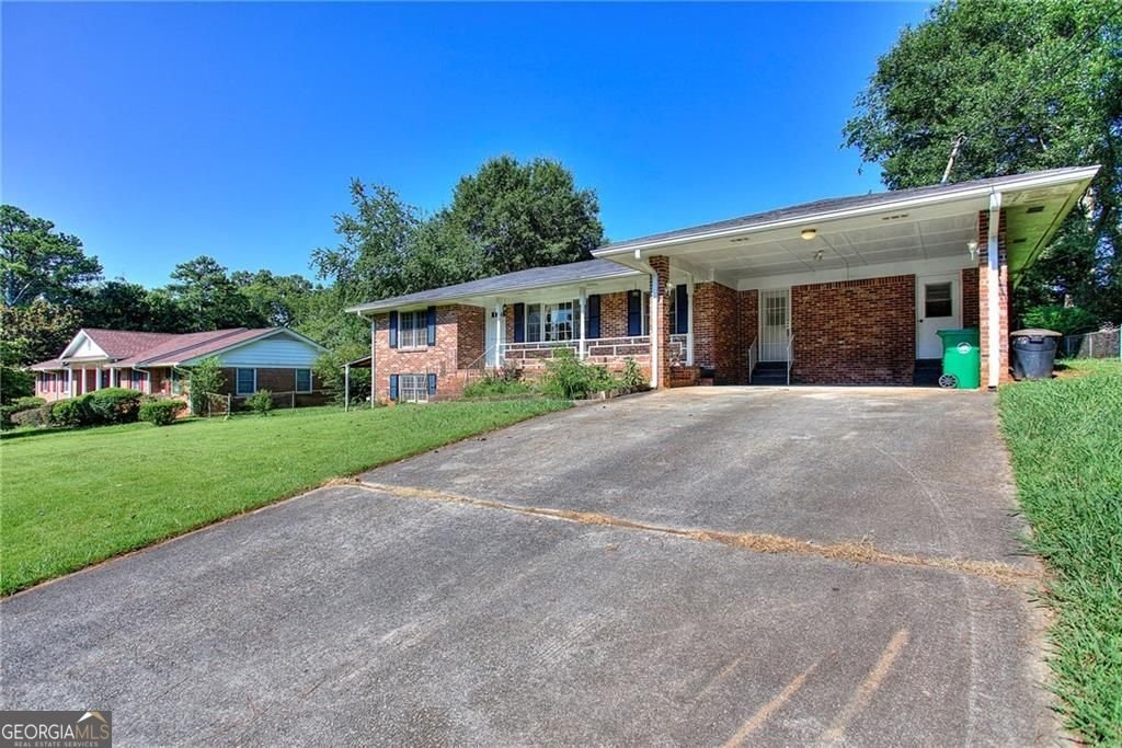 1092 Alpco Court Court Stone Mountain - 2