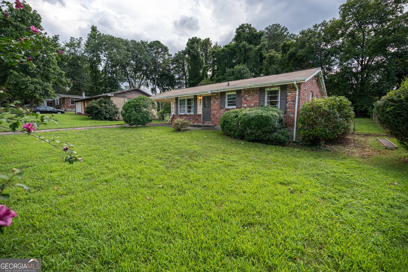 6233 Castlewood Drive Morrow - 1