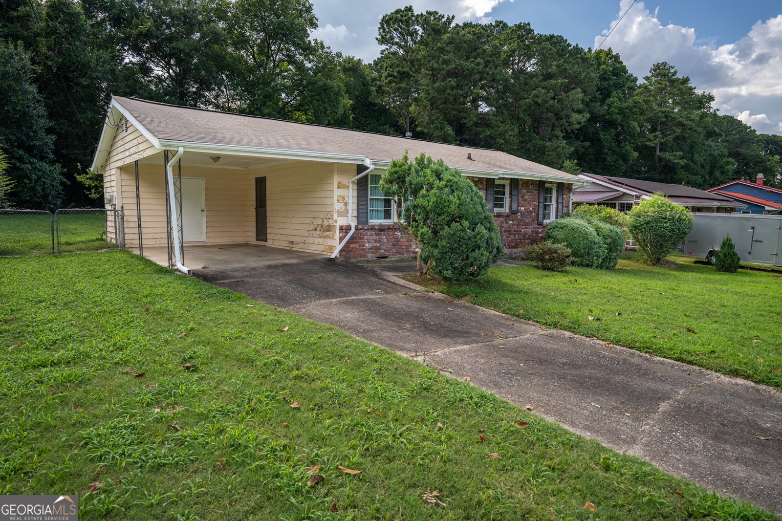 6233 Castlewood Drive Morrow - 2