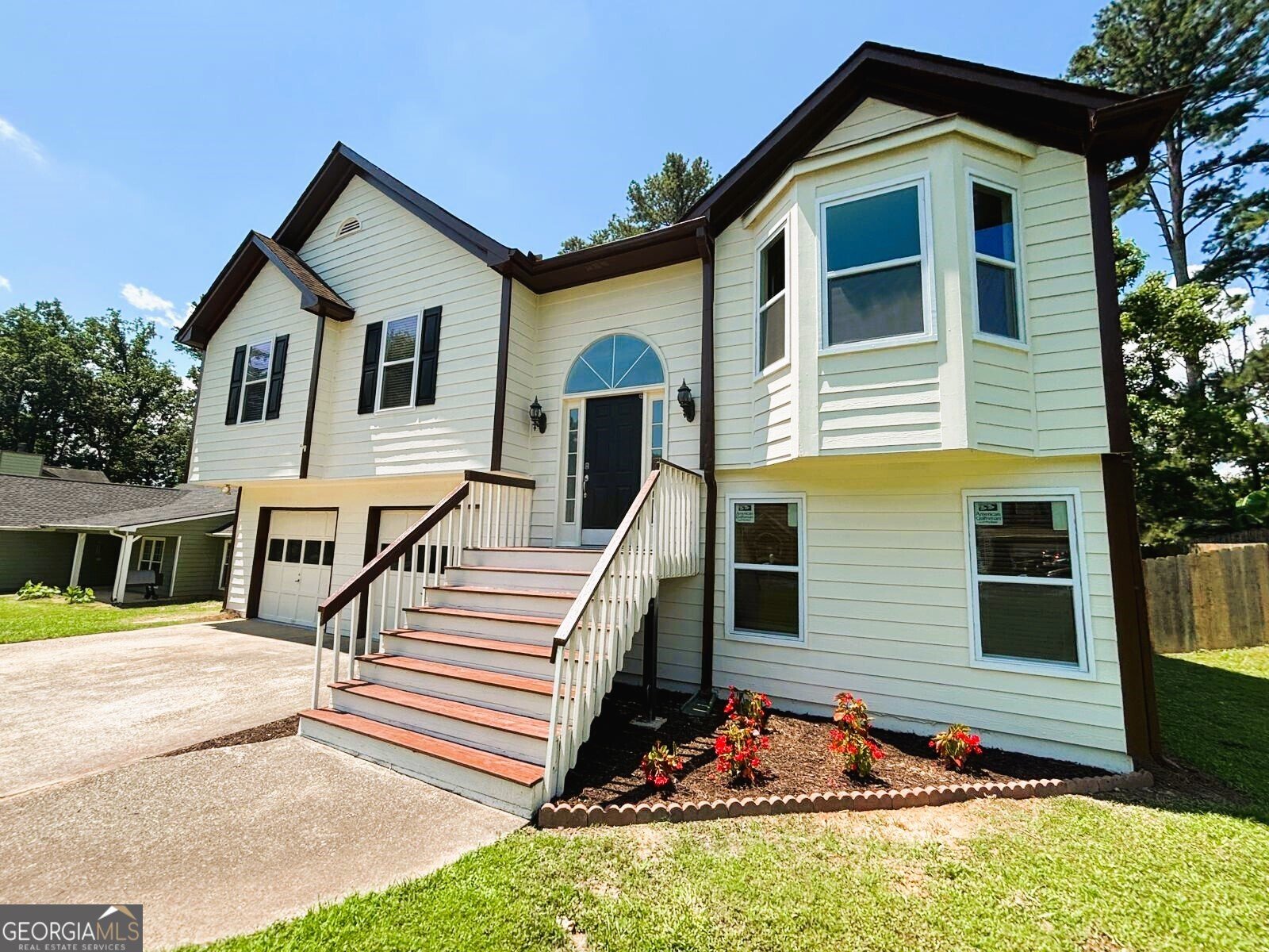5445 Maltdie sugar hill - 2