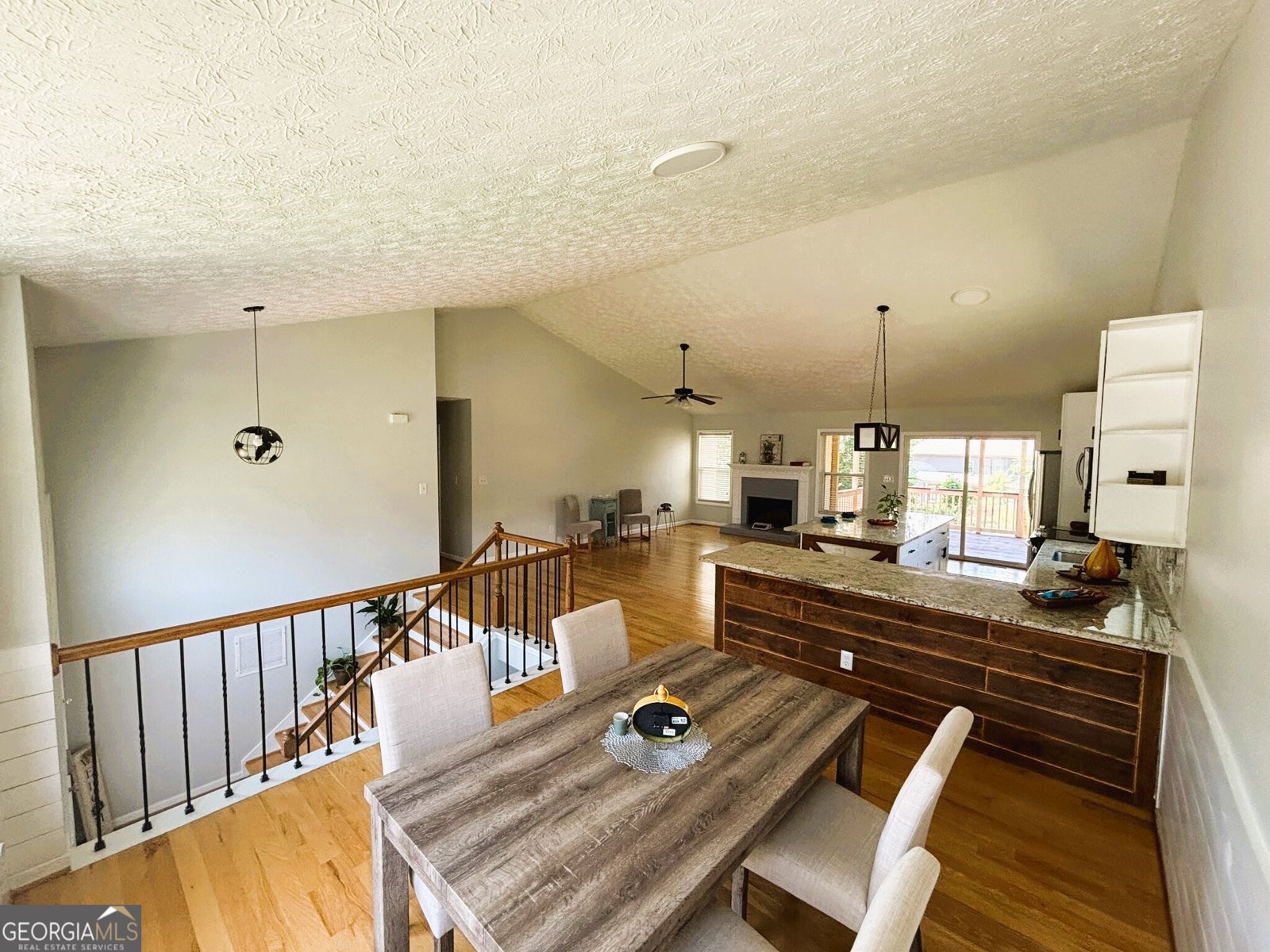 5445 Maltdie sugar hill - 27