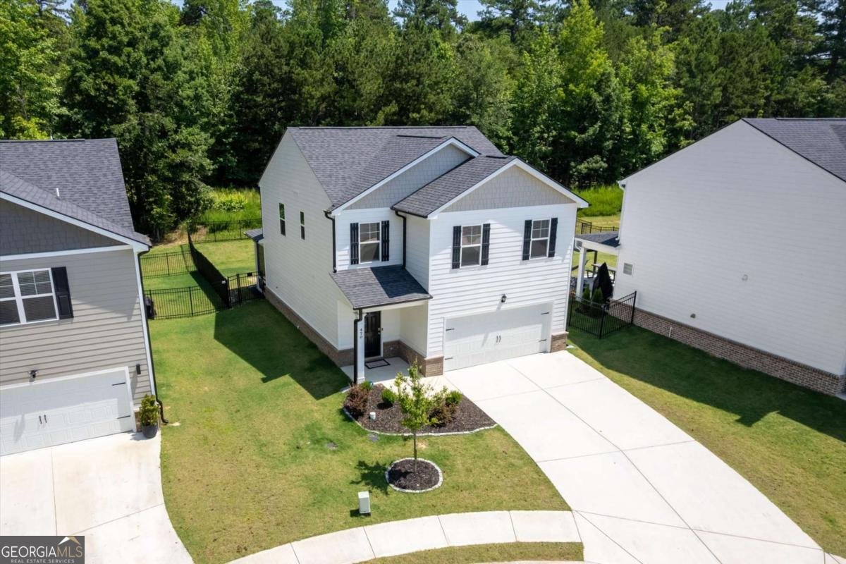 470 Shasta Court Hoschton - 1
