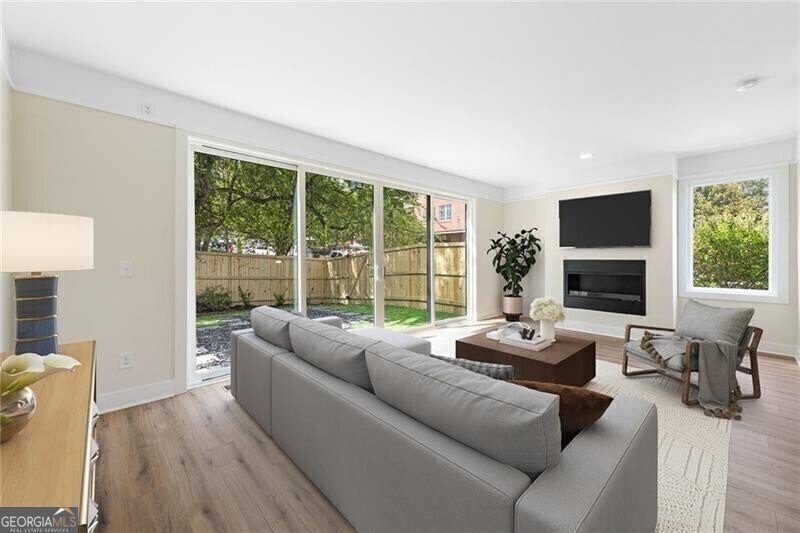 1633 Overlook Way Atlanta - 4
