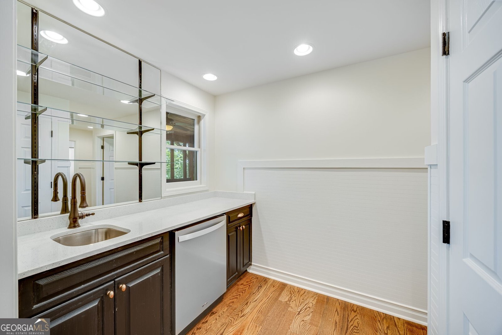 537 Chestatee View Drive Dawsonville - 37
