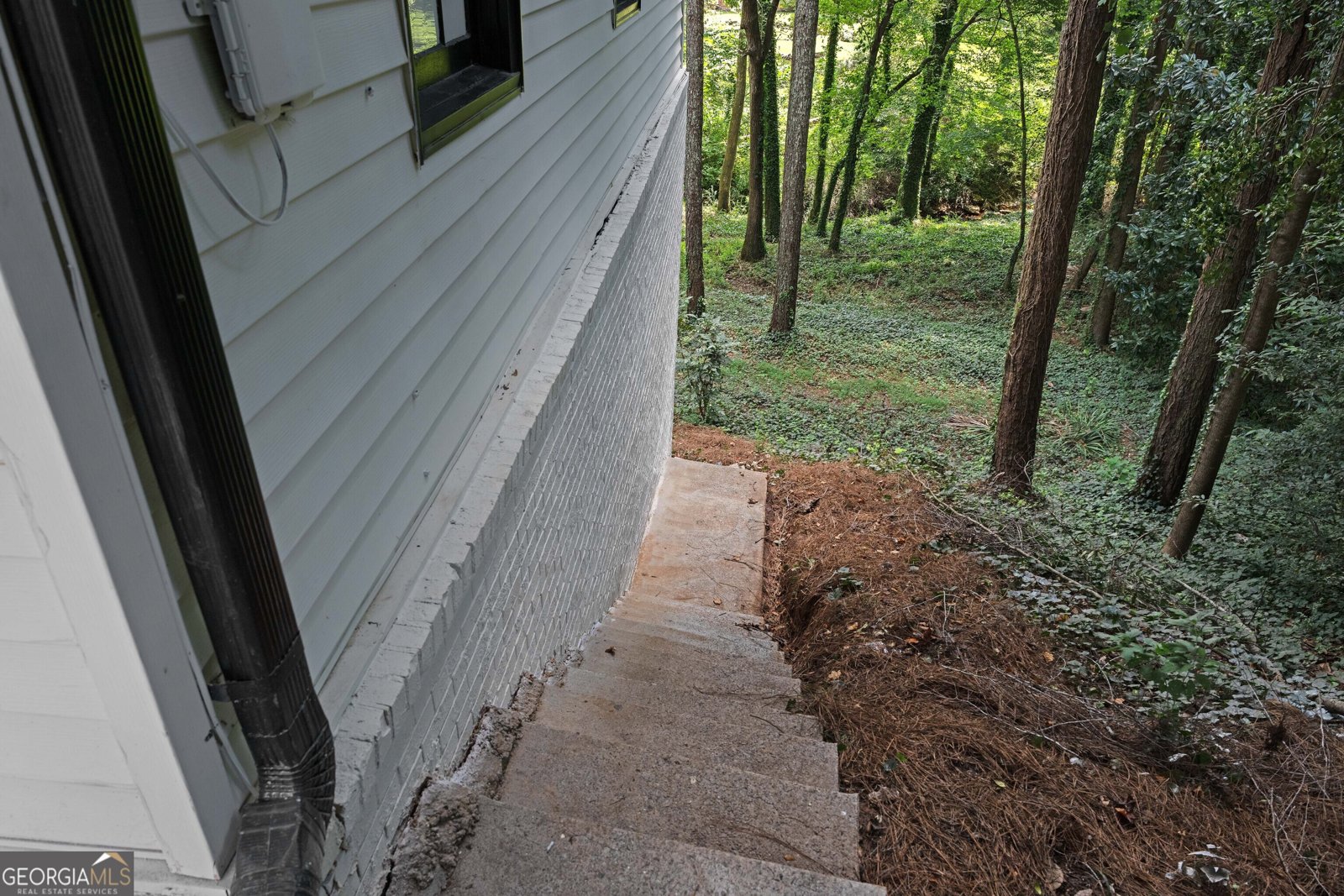 772 Brookwood Terrace Lilburn - 71