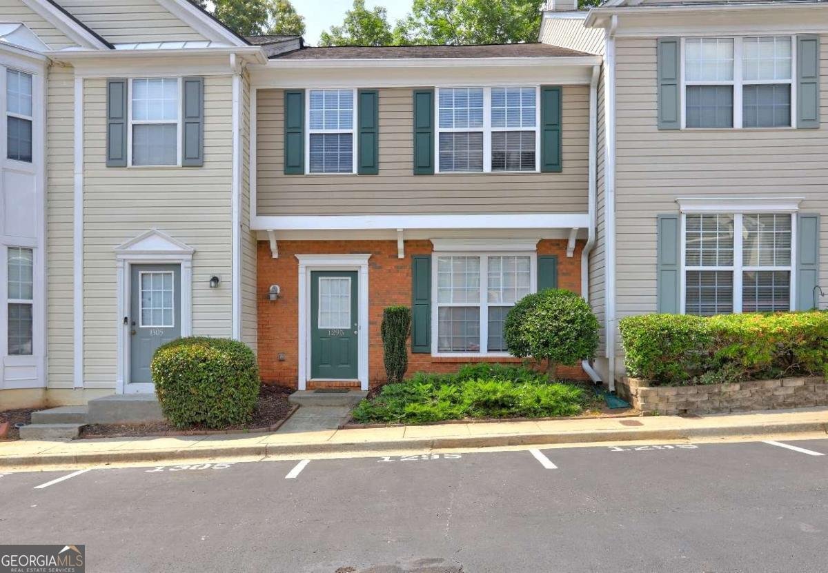 1295 Kilmington Court Alpharetta - 1