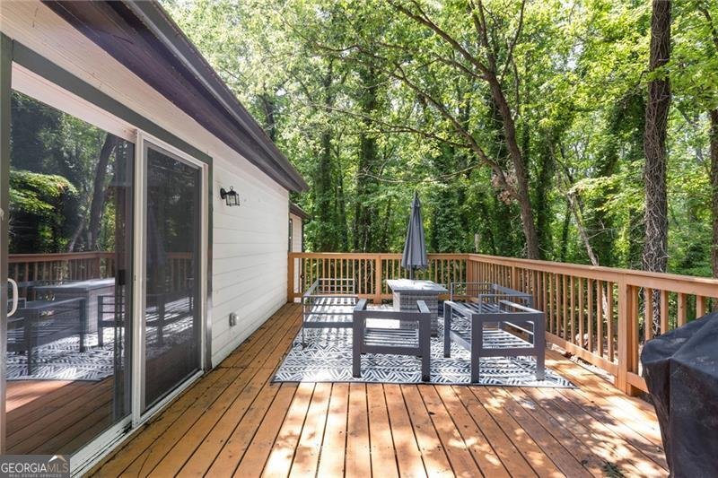 671 LOST CREEK Circle Stone Mountain - 57