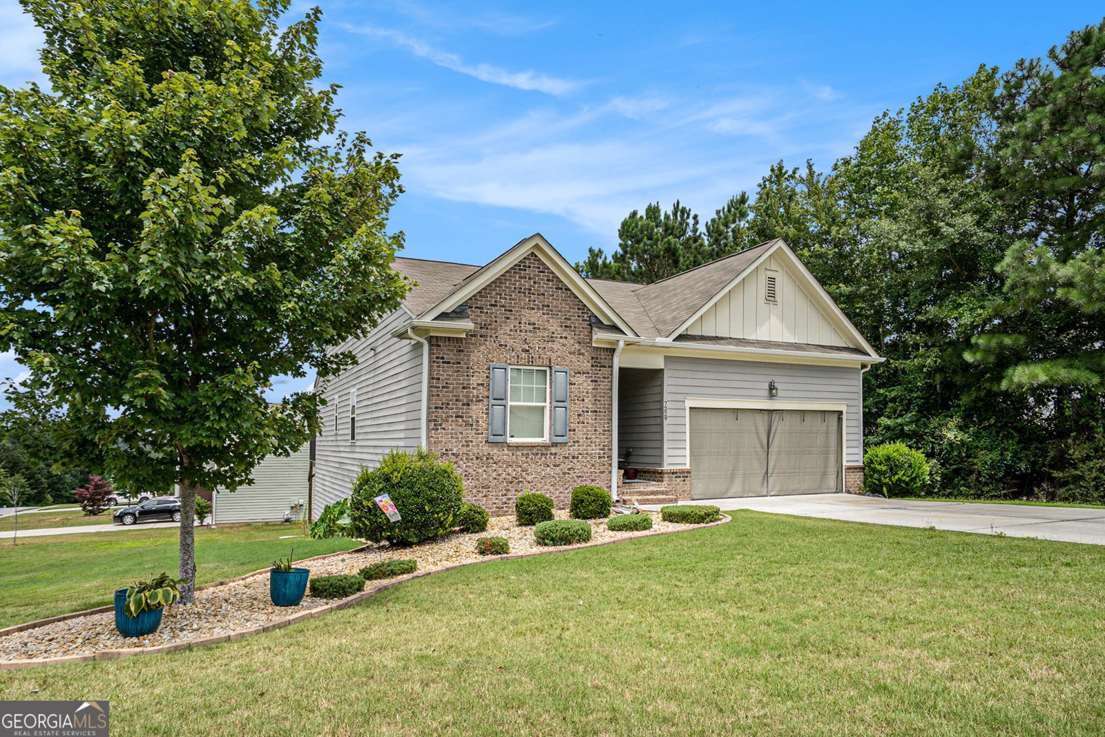 7229 Deering Court Douglasville - 2