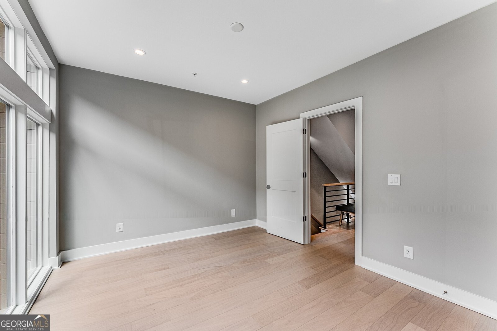 1099 North Avenue Atlanta - 16