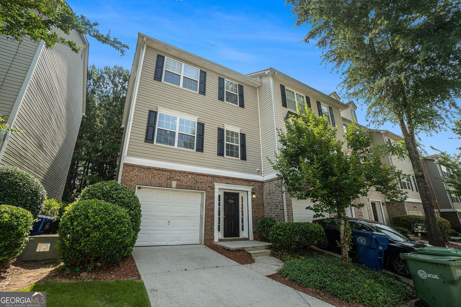 734 Celeste Lane Atlanta - 1