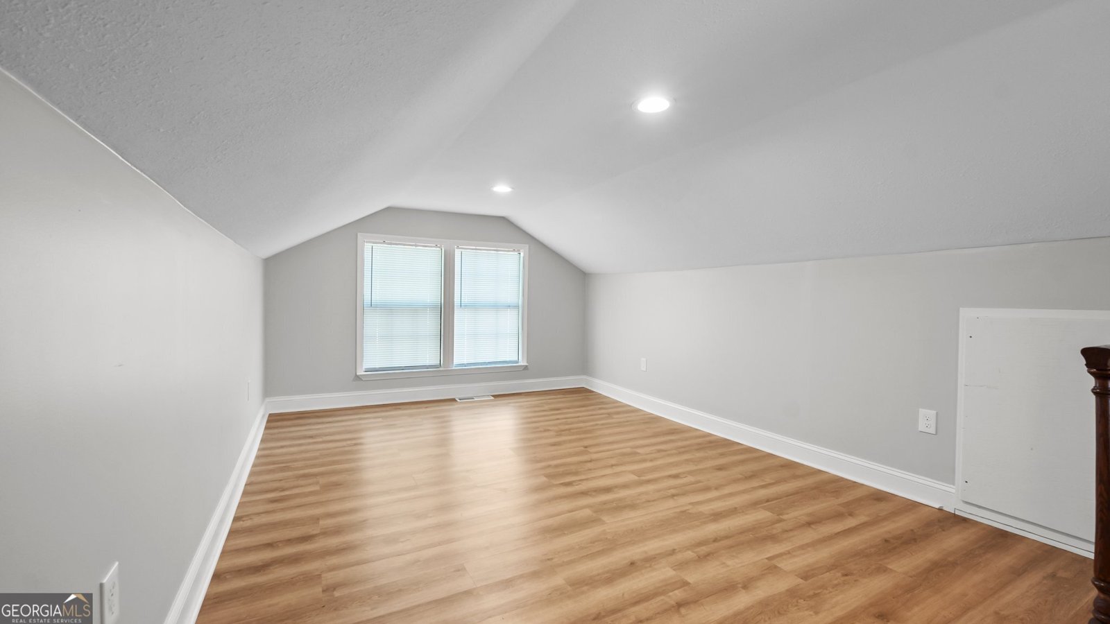 109 Crescent Avenue Rome - 18