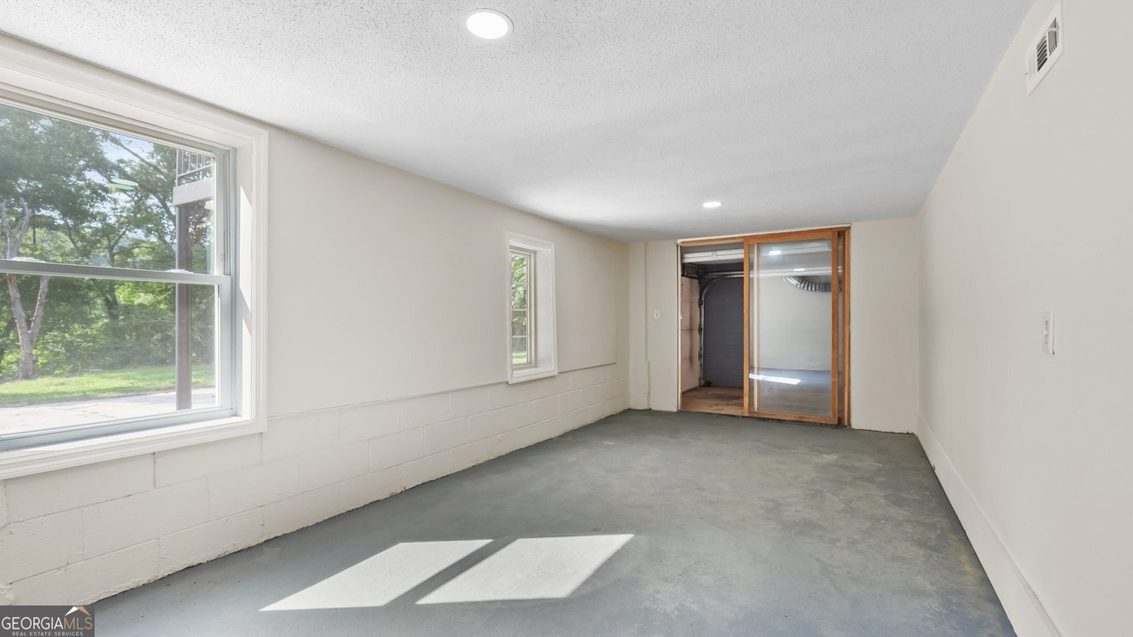 109 Crescent Avenue Rome - 26