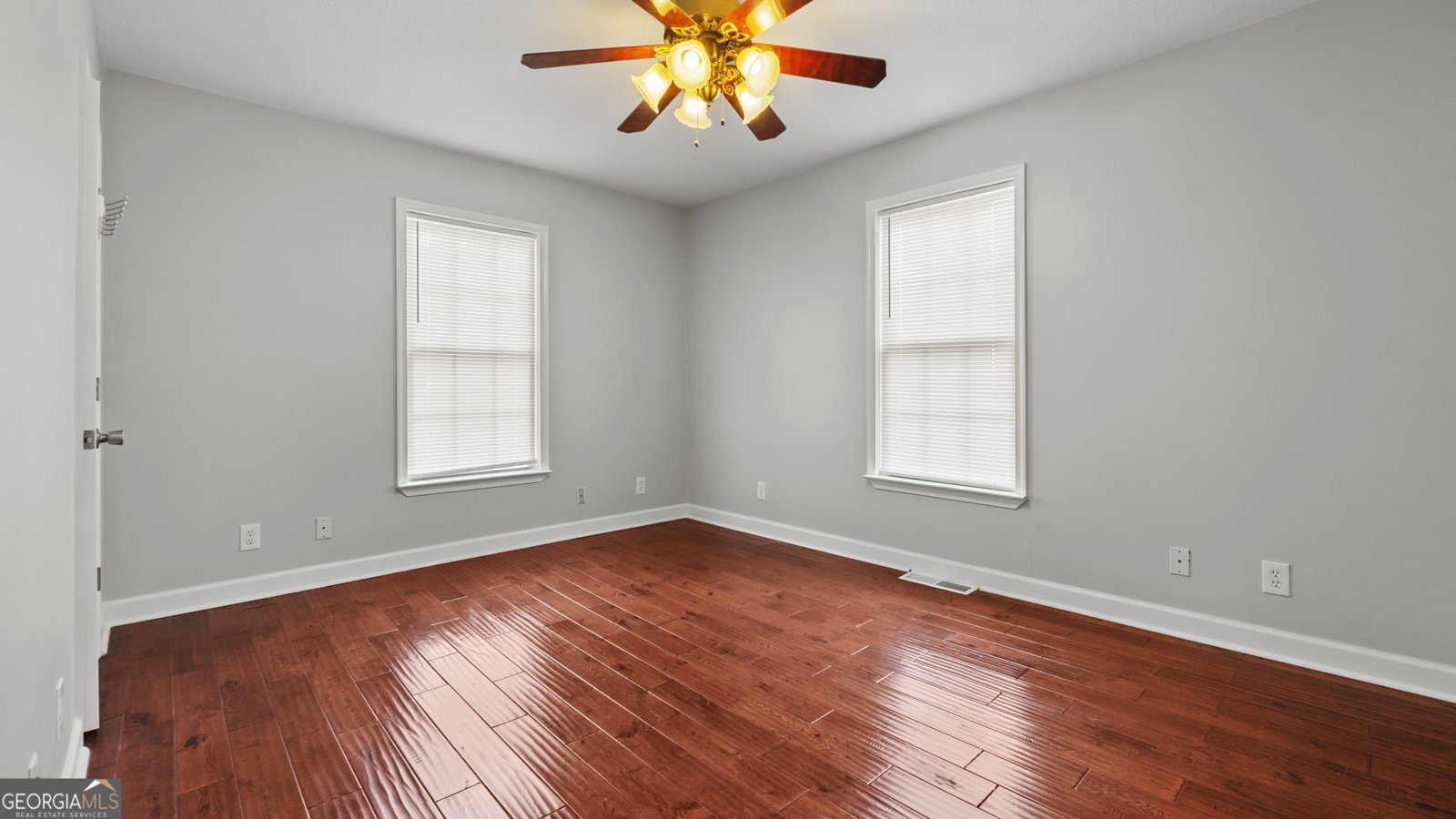 109 Crescent Avenue Rome - 9