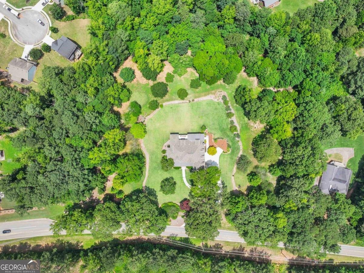 594 Peachtree Road Hoschton - 68