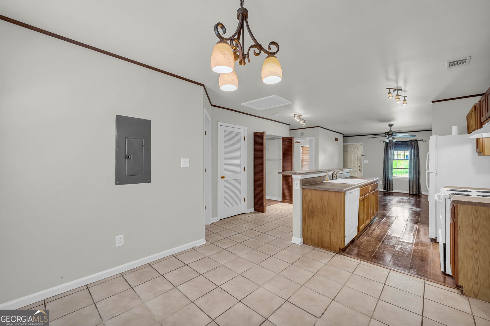 1639 Hallmark Hills Drive Griffin - 18