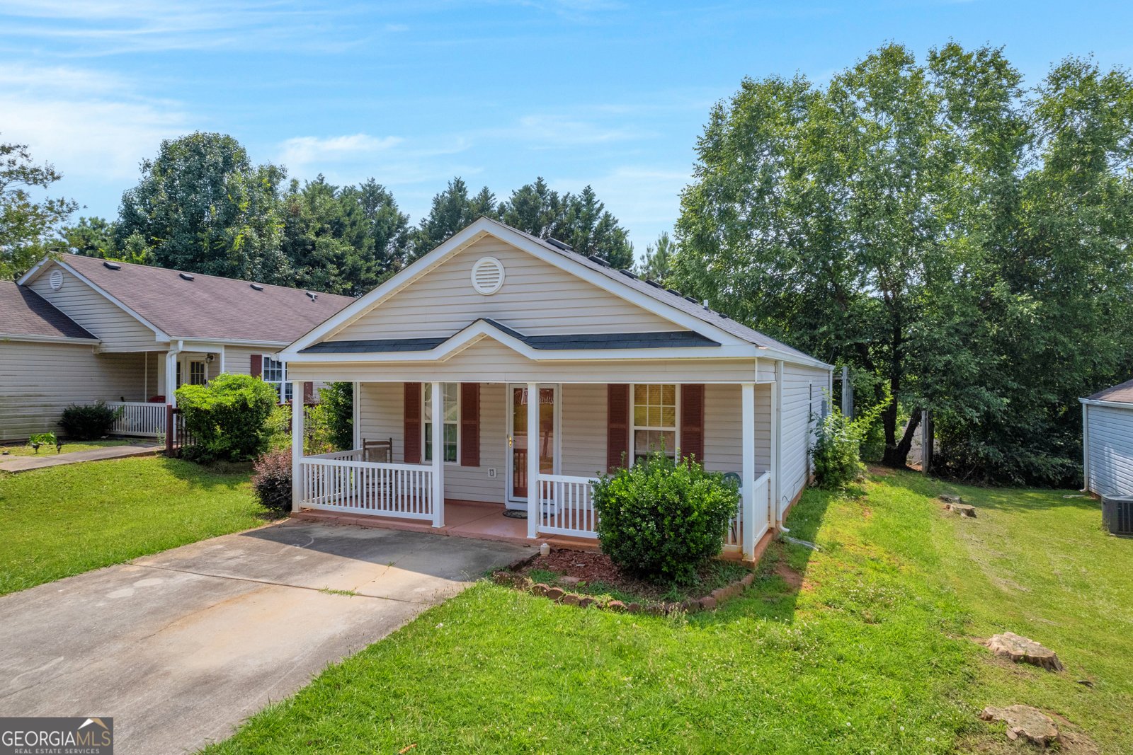 1639 Hallmark Hills Drive Griffin - 3