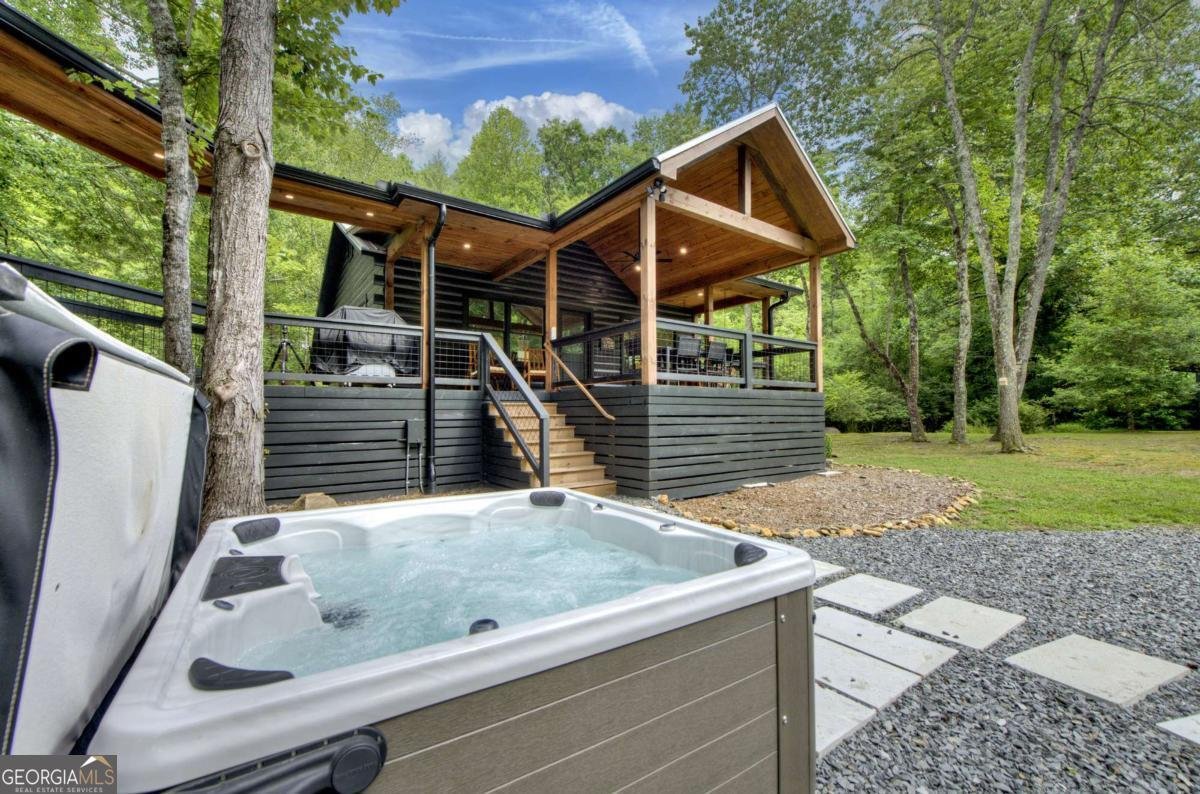 211 Rockhouse Road Cherry Log - 5