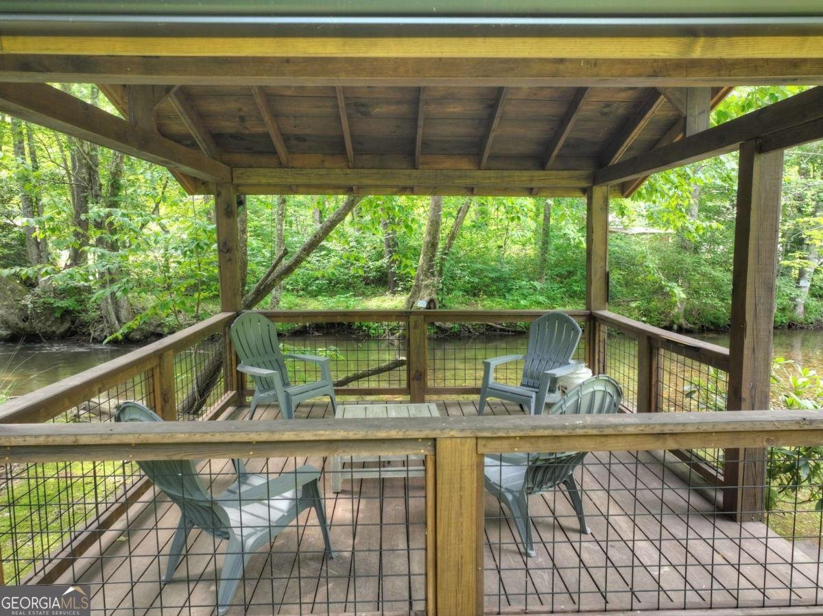 211 Rockhouse Road Cherry Log - 50