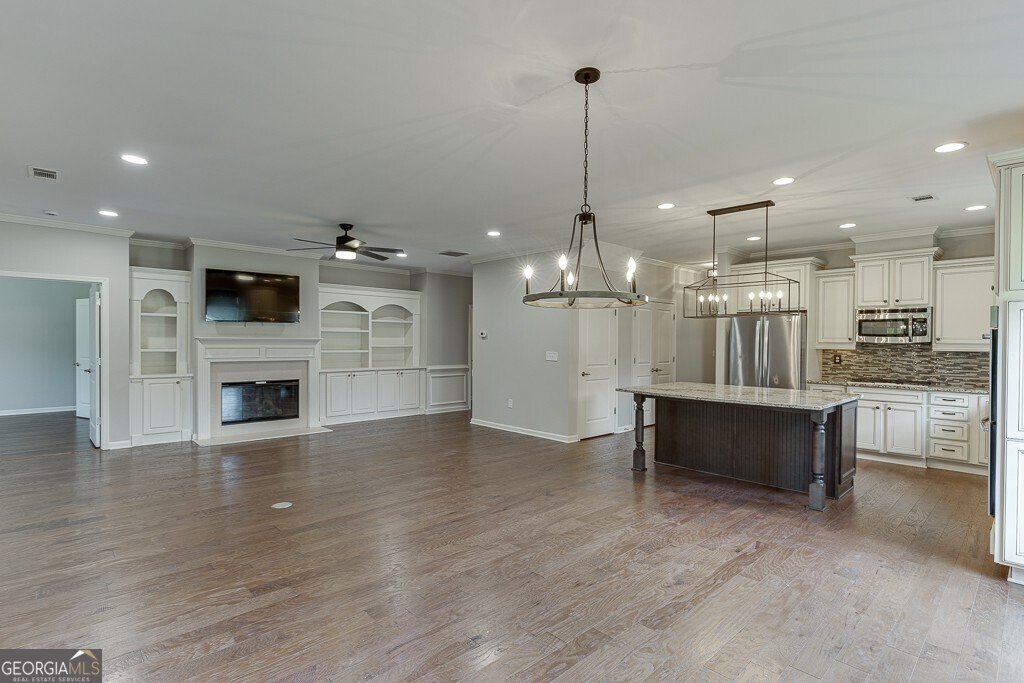 6815 Flagstone Way Flowery Branch - 12
