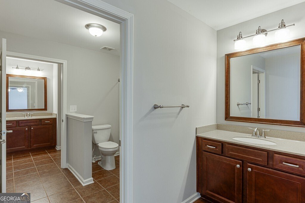 6815 Flagstone Way Flowery Branch - 33