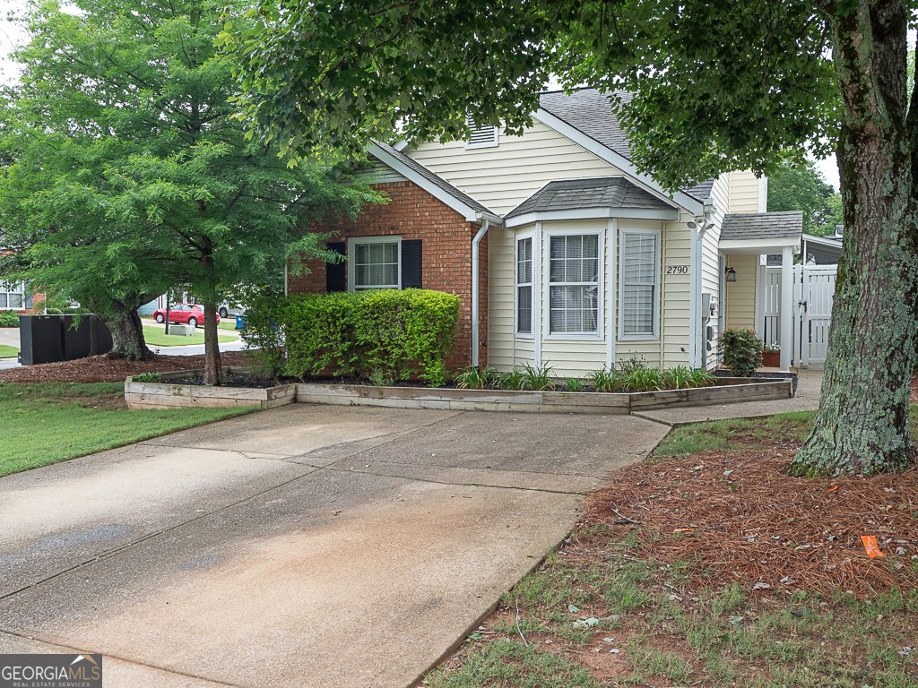 2790 Barnwood Crossing Duluth - 2