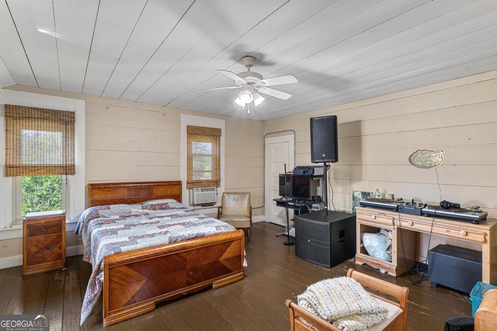 3940 Highway 18 Molena - 19