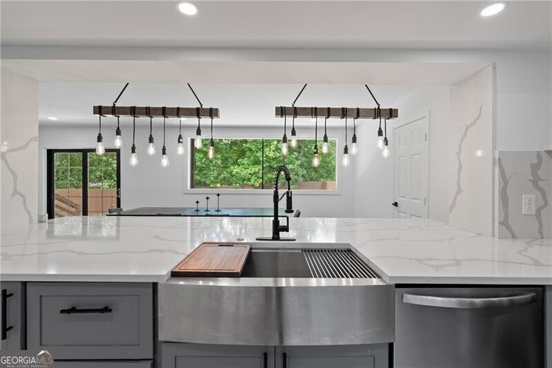 1355 Lockwood Drive Atlanta - 12