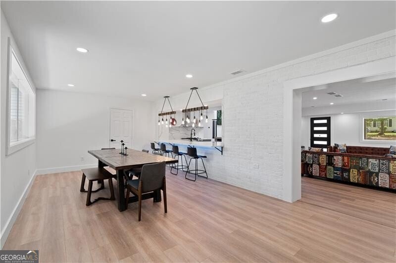 1355 Lockwood Drive Atlanta - 17
